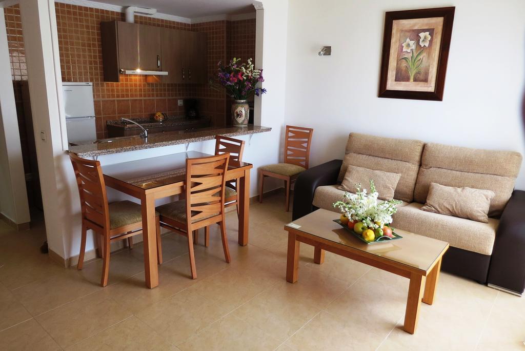 Apartamentos Turisticos Las Yucas Torre Del Mar Εξωτερικό φωτογραφία