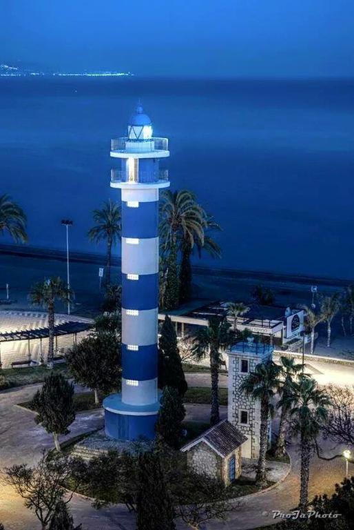 Apartamentos Turisticos Las Yucas Torre Del Mar Εξωτερικό φωτογραφία